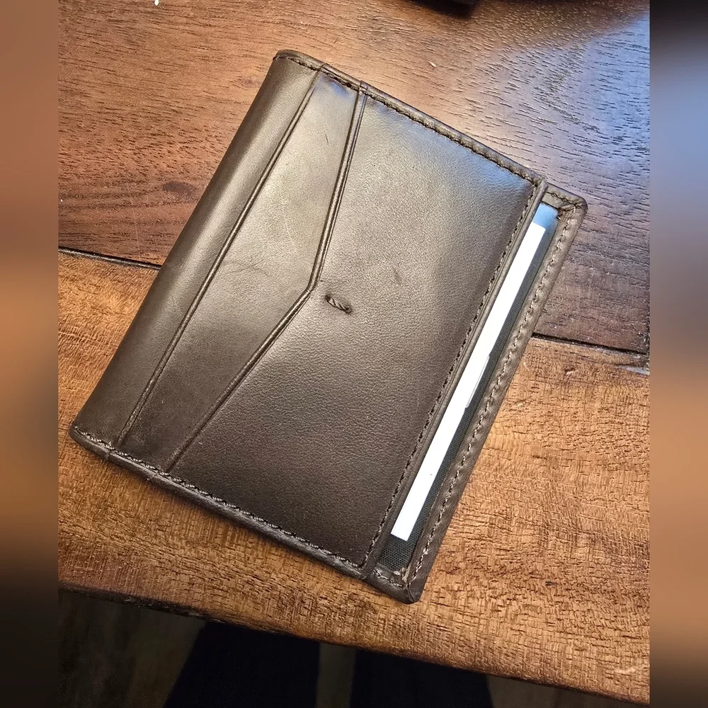 Fossil Men's Brown Leather Wallet